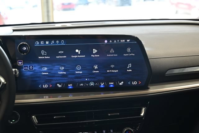New 2026 Chevrolet Traverse LT w/ Driver Confidence Package FWD image 15
