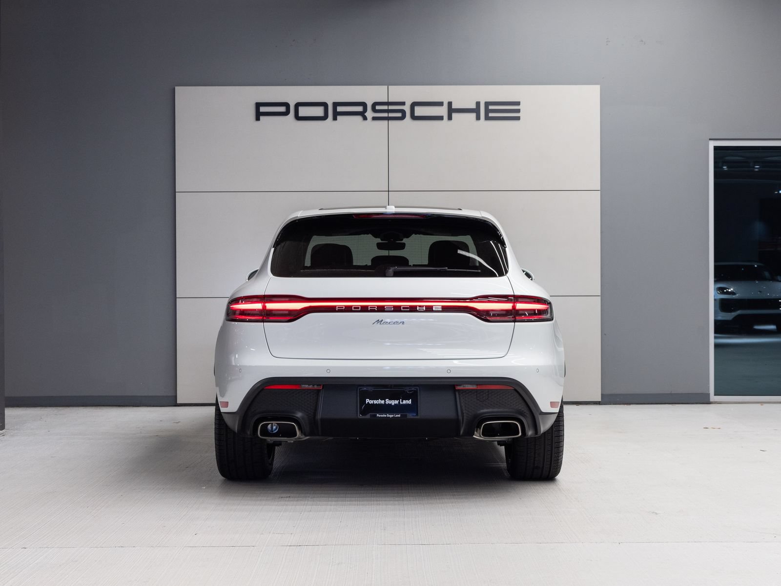 New 2026 Porsche Macan AWD/4WD image 6