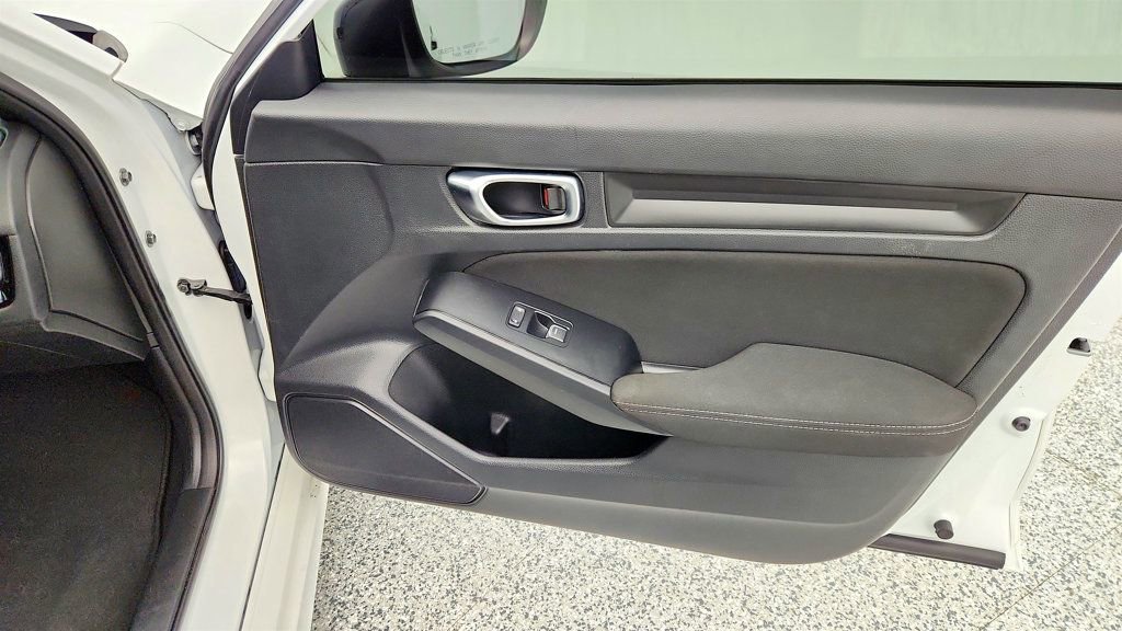 Used 2022 Honda Civic Sport image 25