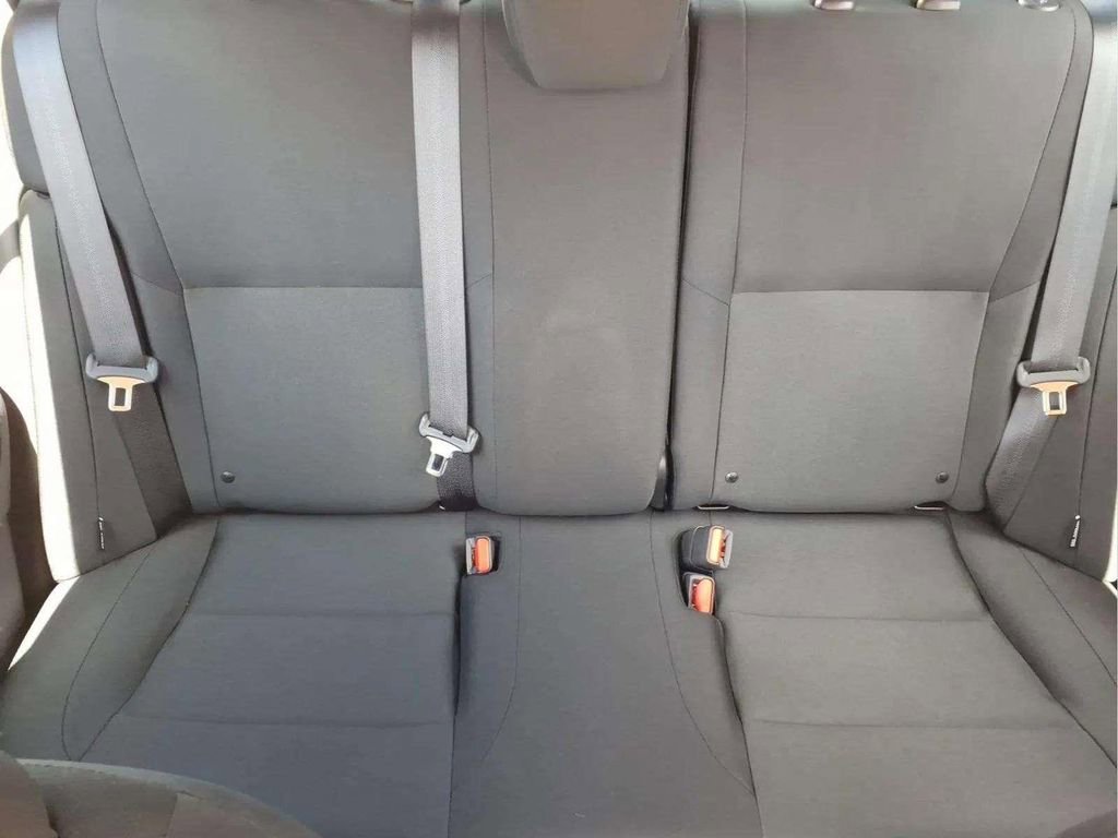 Used 2025 Nissan Kicks Play S image 17