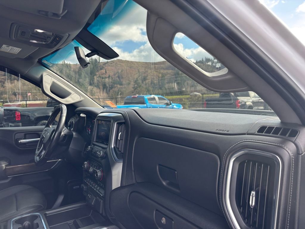 Used 2021 Chevrolet Silverado 1500 LT Trail Boss w/ Convenience Package II image 27