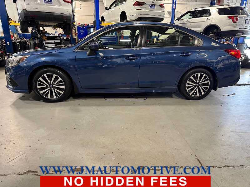 Used 2019 Subaru Legacy 2.5i Premium AWD/4WD image 2