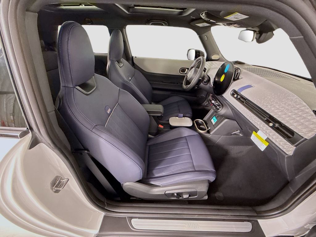 New 2026 MINI Cooper 2-Door Hardtop FWD image 21