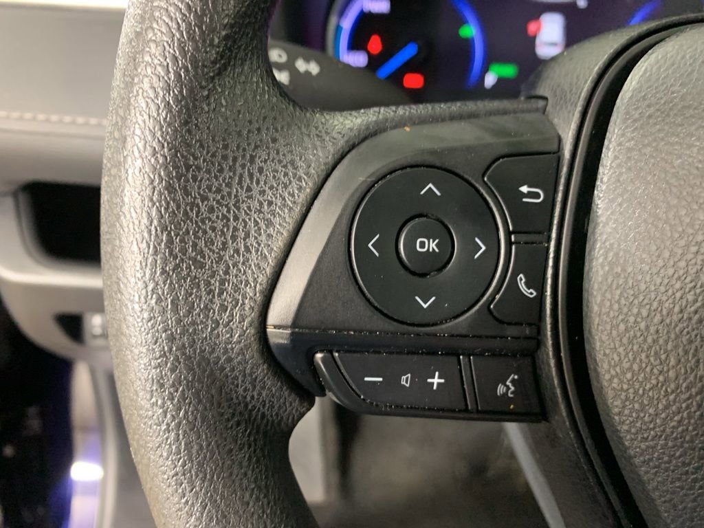 Used 2024 Toyota RAV4 XLE AWD/4WD image 19