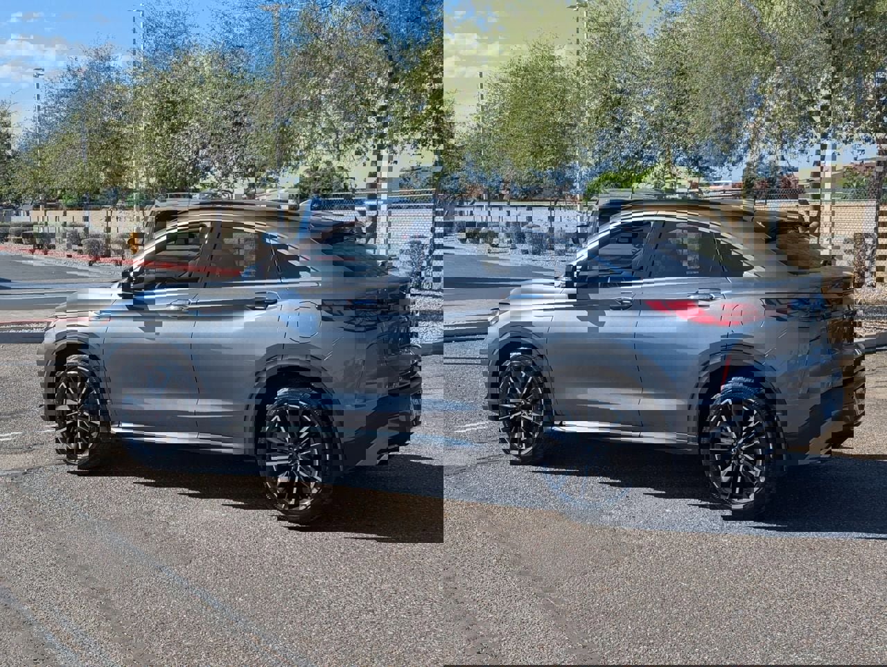 Certified 2023 INFINITI QX55 Essential image 4