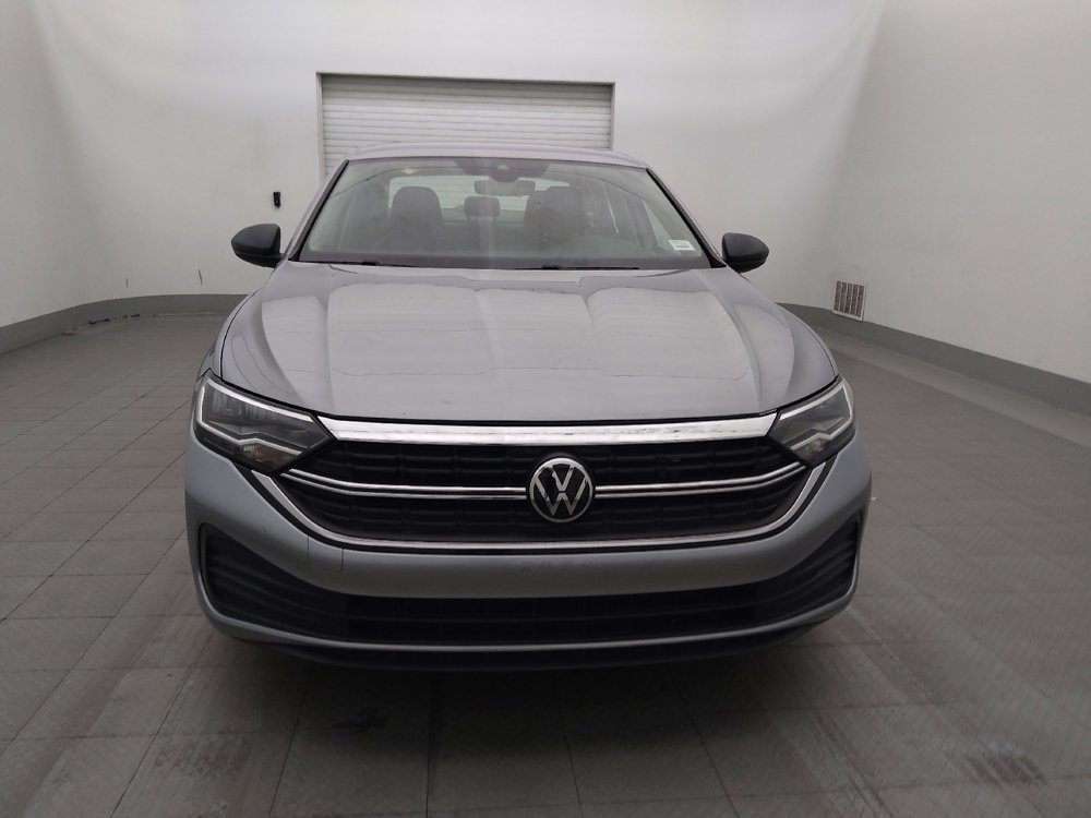 Used 2024 Volkswagen Jetta SE FWD image 14