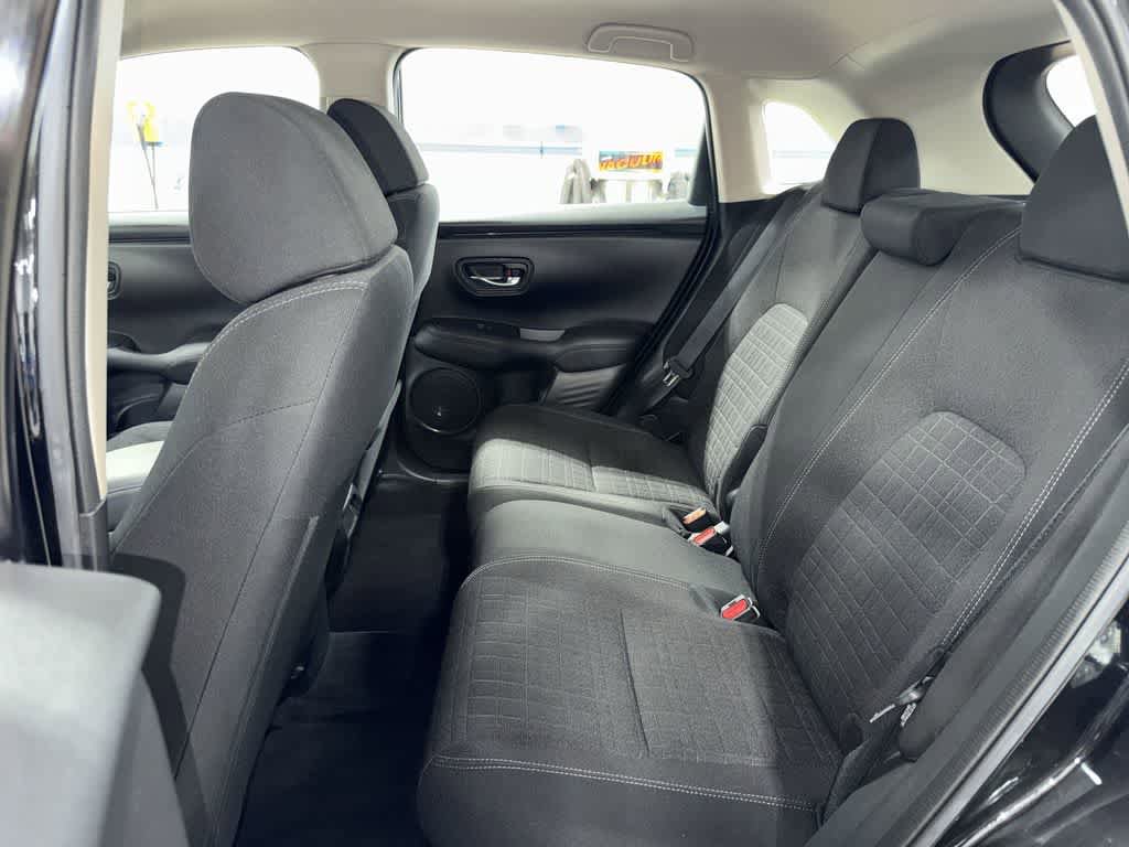 Used 2023 Honda HR-V LX image 17