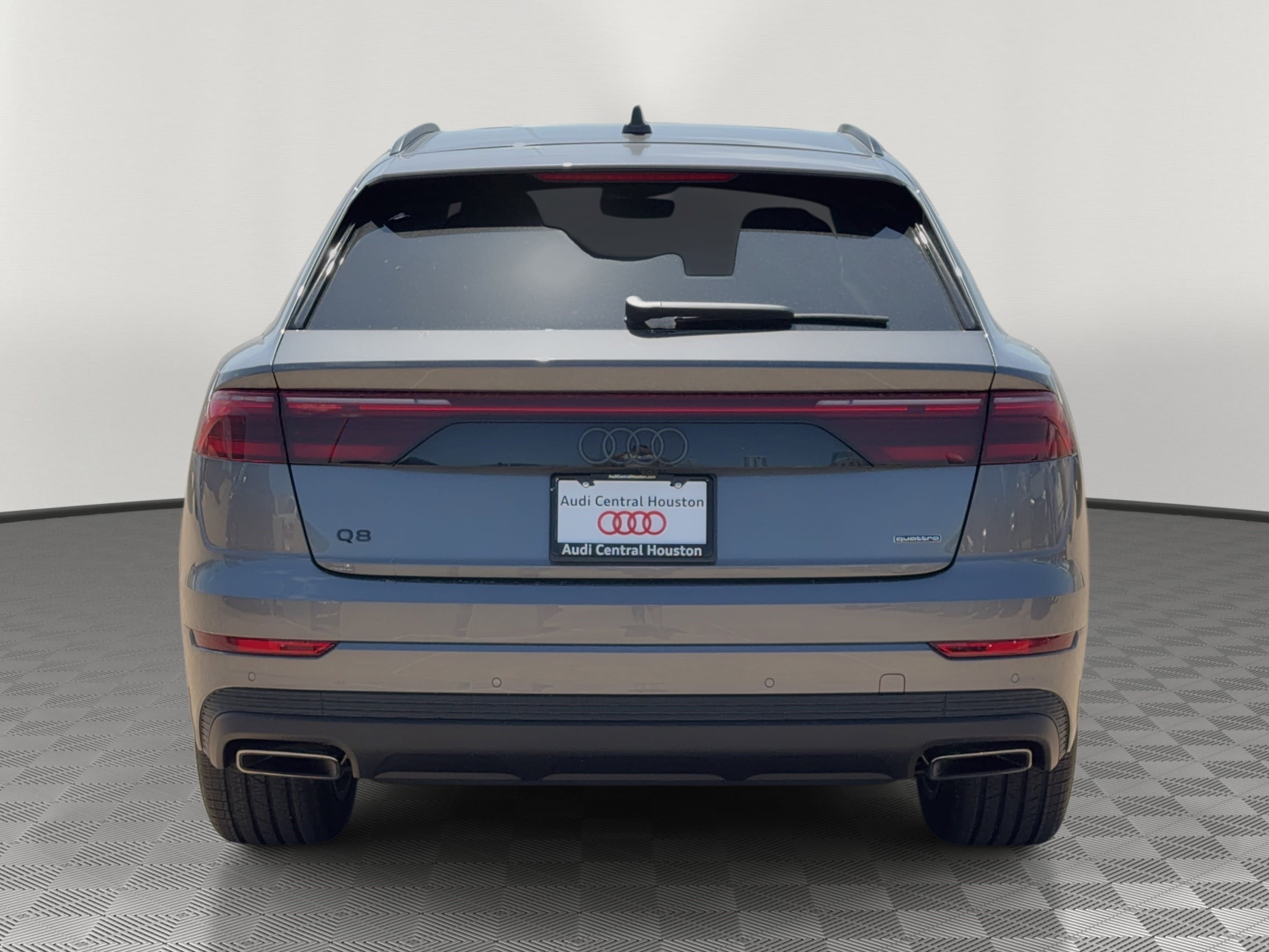 New 2026 Audi Q8 Premium image 10