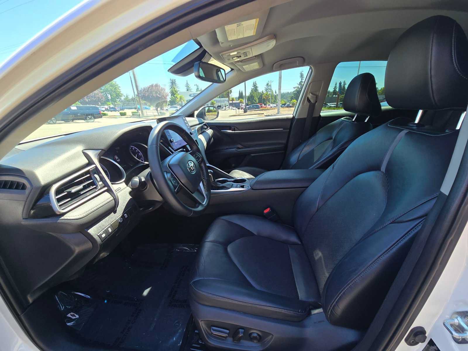 Certified 2021 Toyota Camry XLE FWD image 21