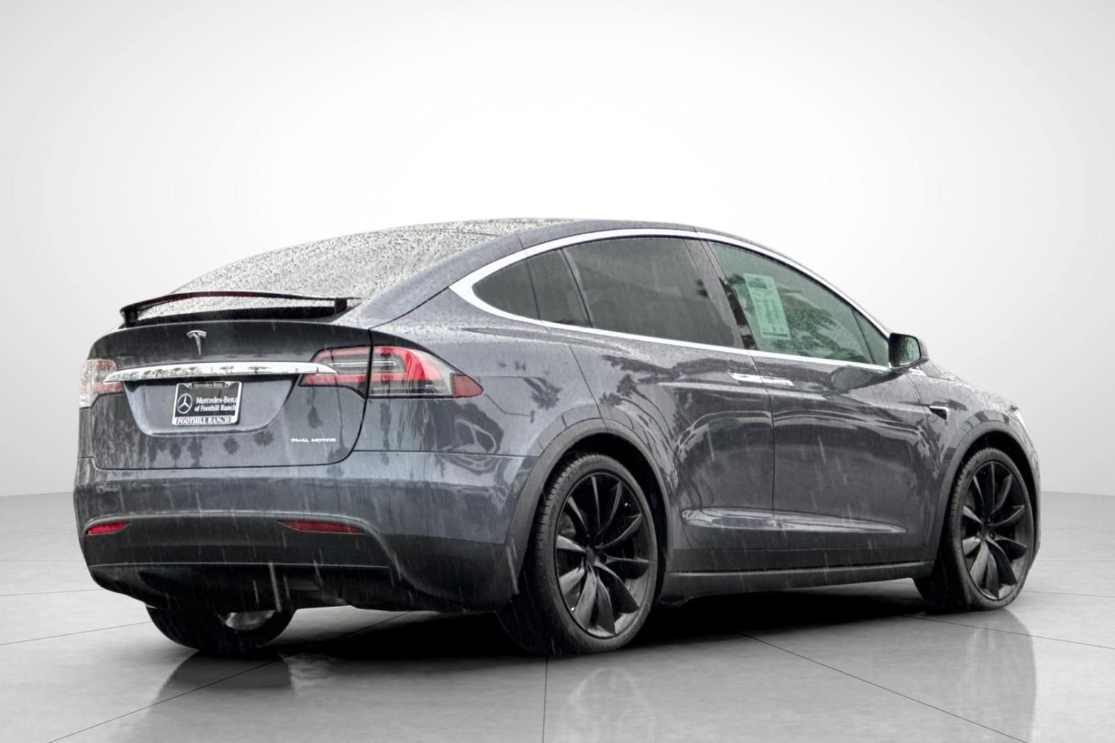 Used 2020 Tesla Model X Long Range image 3