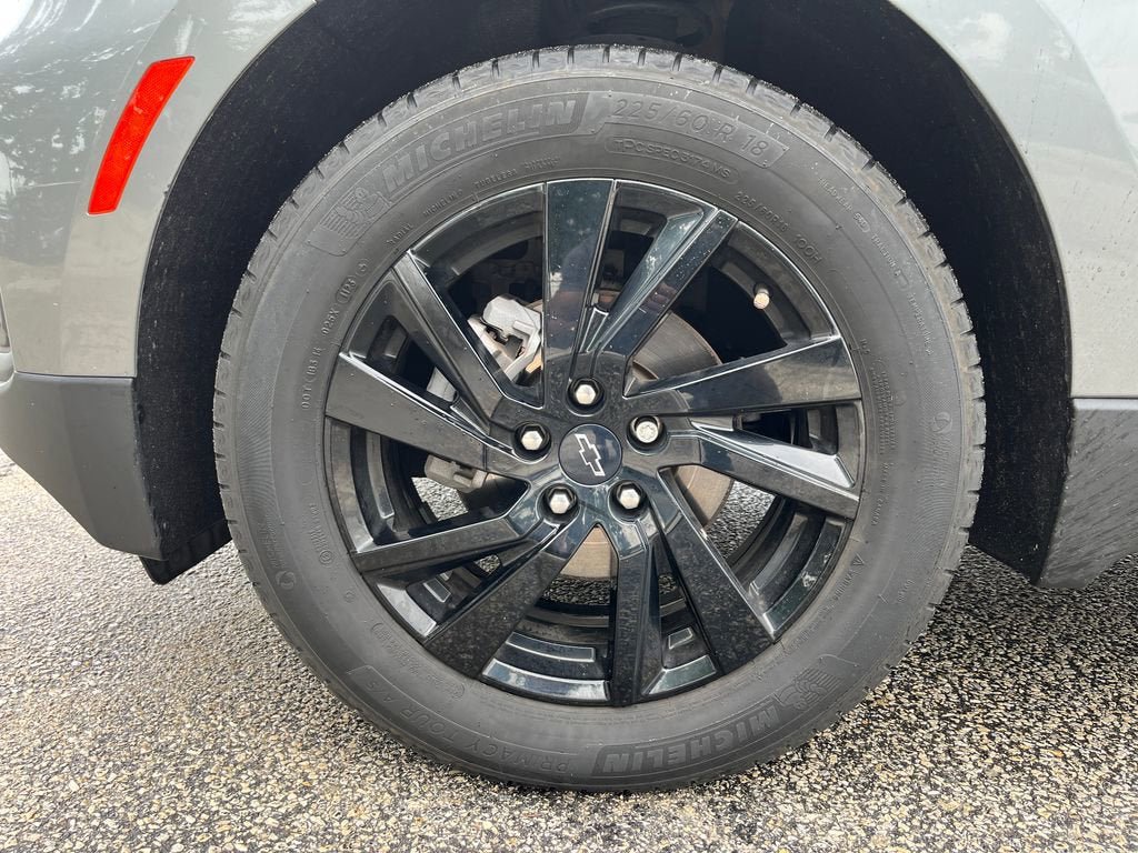 Certified 2023 Chevrolet Equinox LS w/ LS Convenience Package FWD image 11