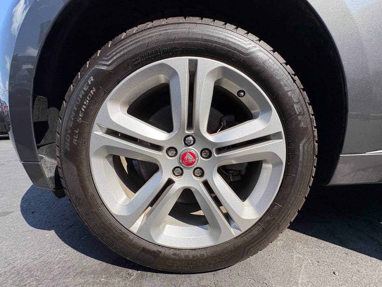 Used 2017 Jaguar F-PACE R-Sport AWD/4WD image 30