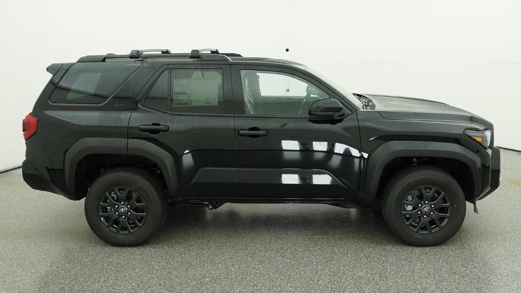New 2026 Toyota 4Runner SR5 AWD/4WD image 9