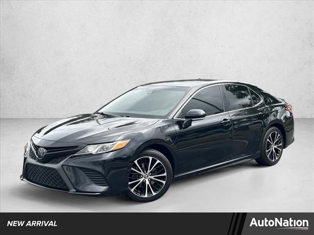 Used 2018 Toyota Camry SE w/ Convenience Package
