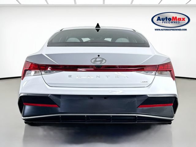 Used 2025 Hyundai Elantra Limited FWD image 8