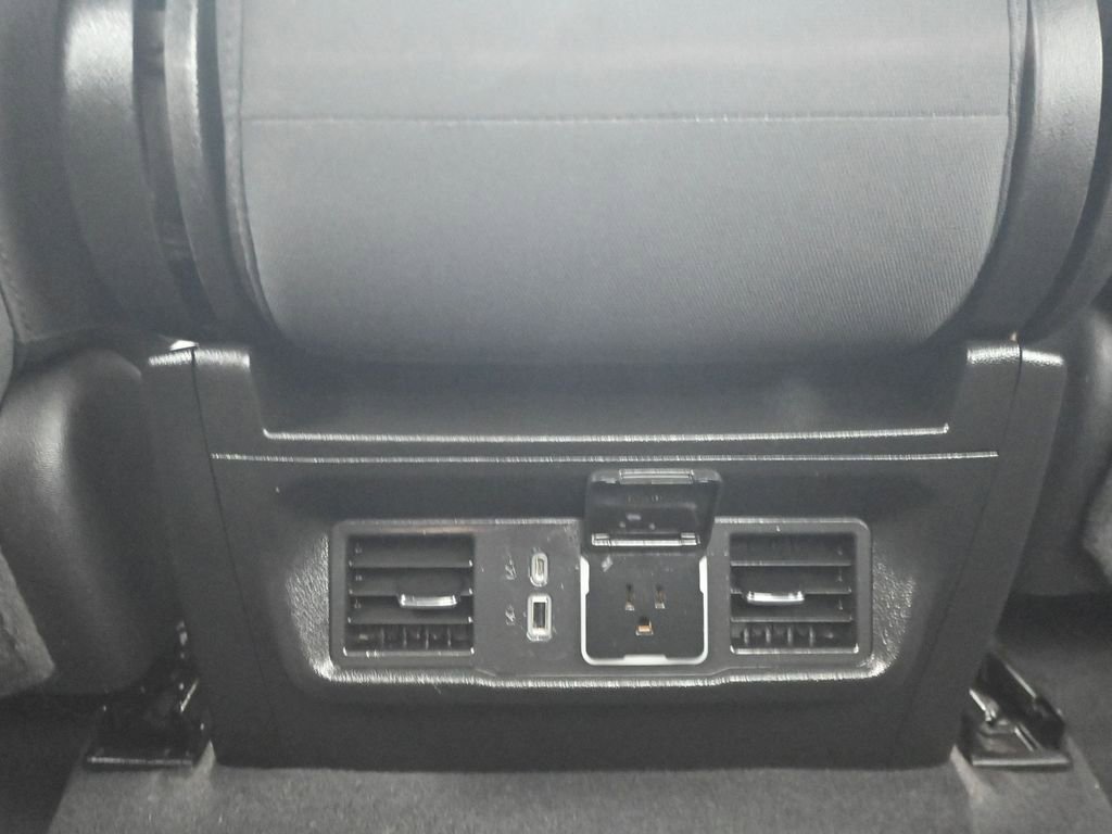 Used 2023 Chevrolet Silverado 1500 RST AWD/4WD image 11