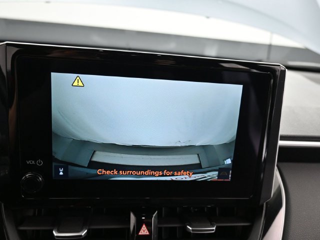 Used 2023 Toyota Corolla Cross XLE w/ Convenience Package FWD image 30