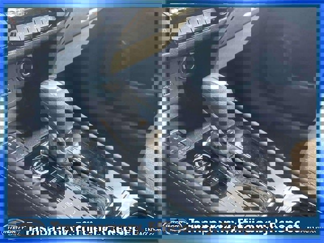 Used 2024 Nissan Kicks SR image 27