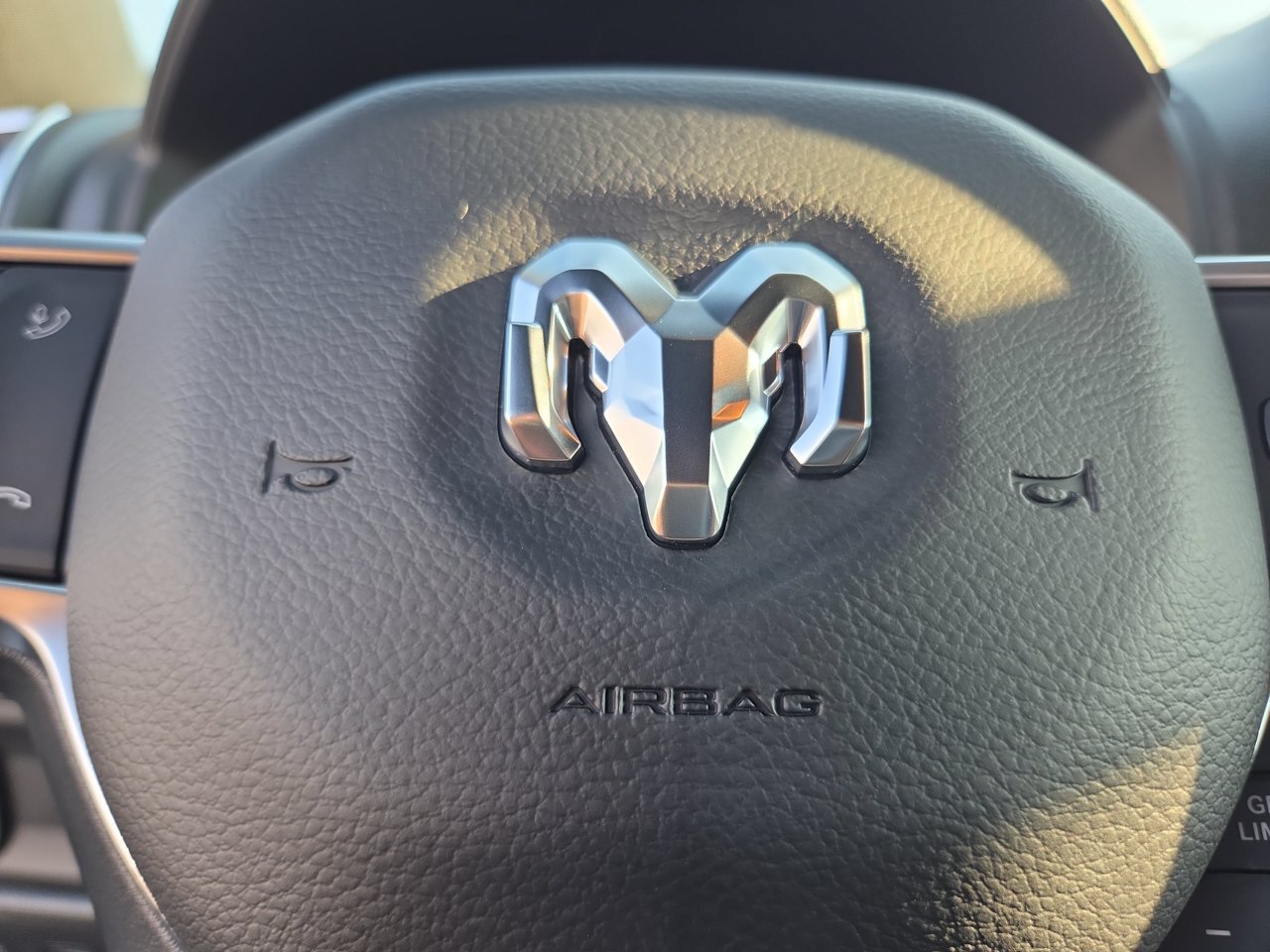 New 2026 RAM 1500 Express AWD/4WD image 6