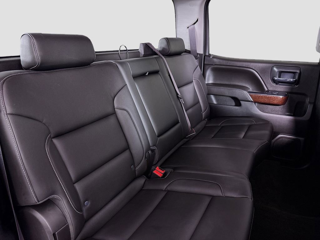 Used 2016 GMC Sierra 3500 SLT w/ Duramax Plus Package image 32