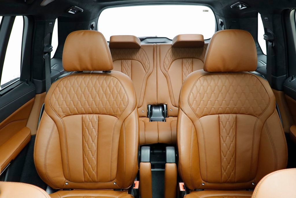 Certified 2026 BMW X7 M60i image 15