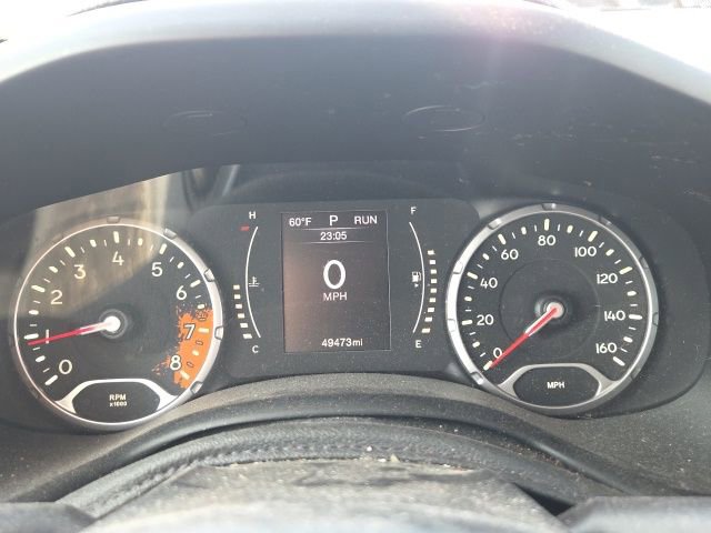 Used 2015 Jeep Renegade Latitude w/ Popular Equipment Group image 37