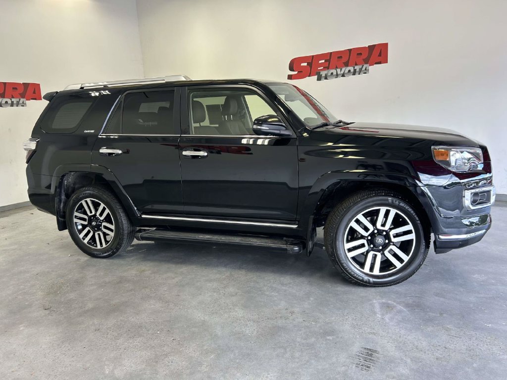Used 2024 Toyota 4Runner Limited AWD/4WD image 2