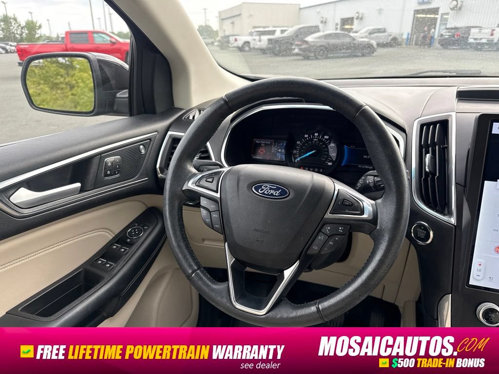 Used 2021 Ford Edge Titanium AWD/4WD image 15