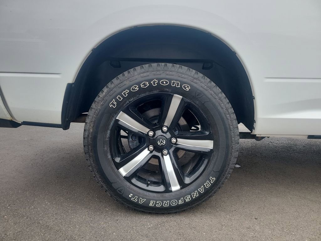 Used 2019 RAM 1500 Express w/ Express Value Package AWD/4WD image 16