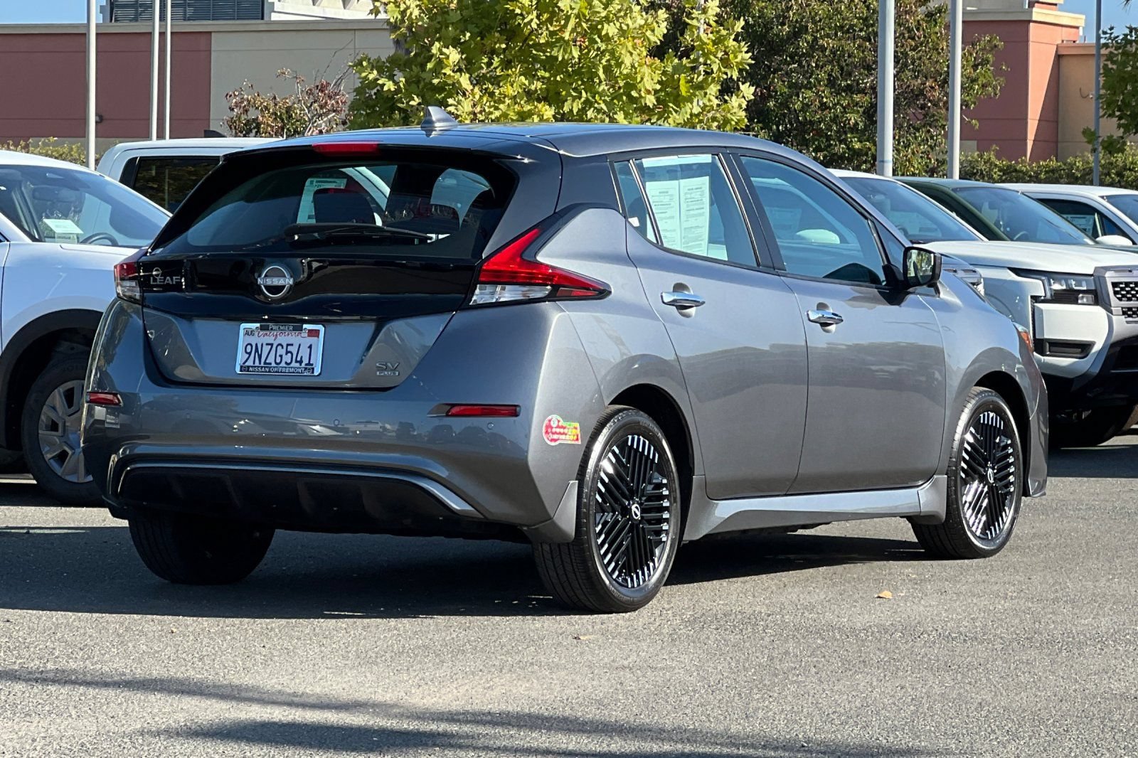 Certified 2024 Nissan Leaf SV Plus FWD image 4