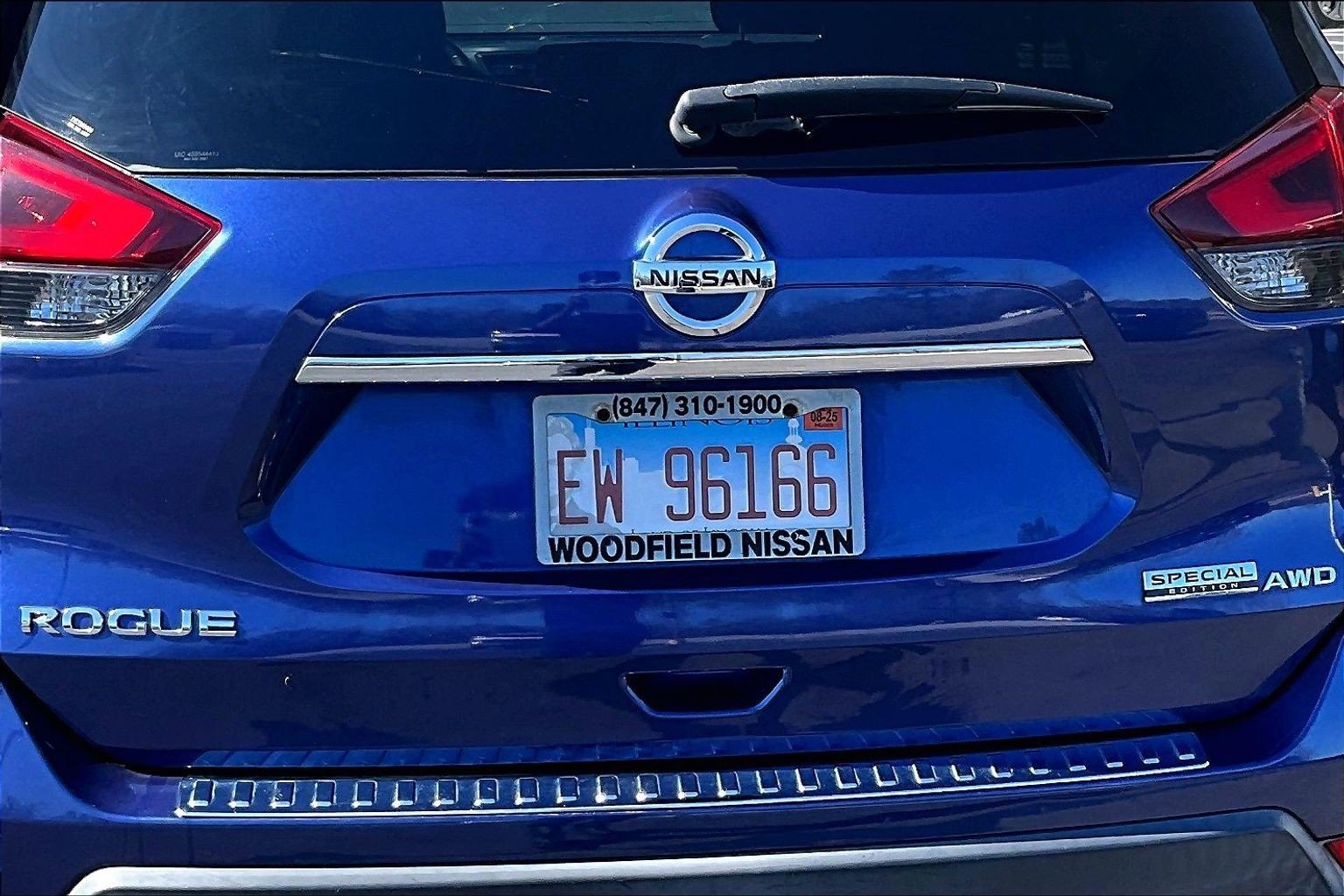 Used 2020 Nissan Rogue S w/ Special Edition Package image 24