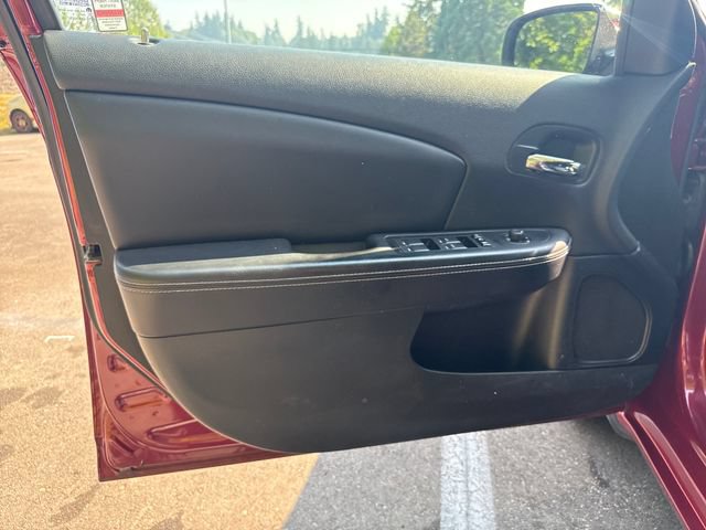 Used 2012 Chrysler 200 Limited w/ Sun/Sound Group FWD image 15