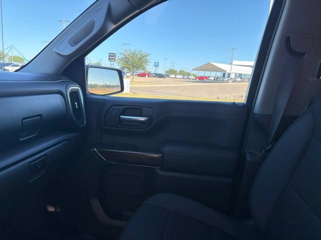 Used 2021 Chevrolet Silverado 1500 LT RWD image 14