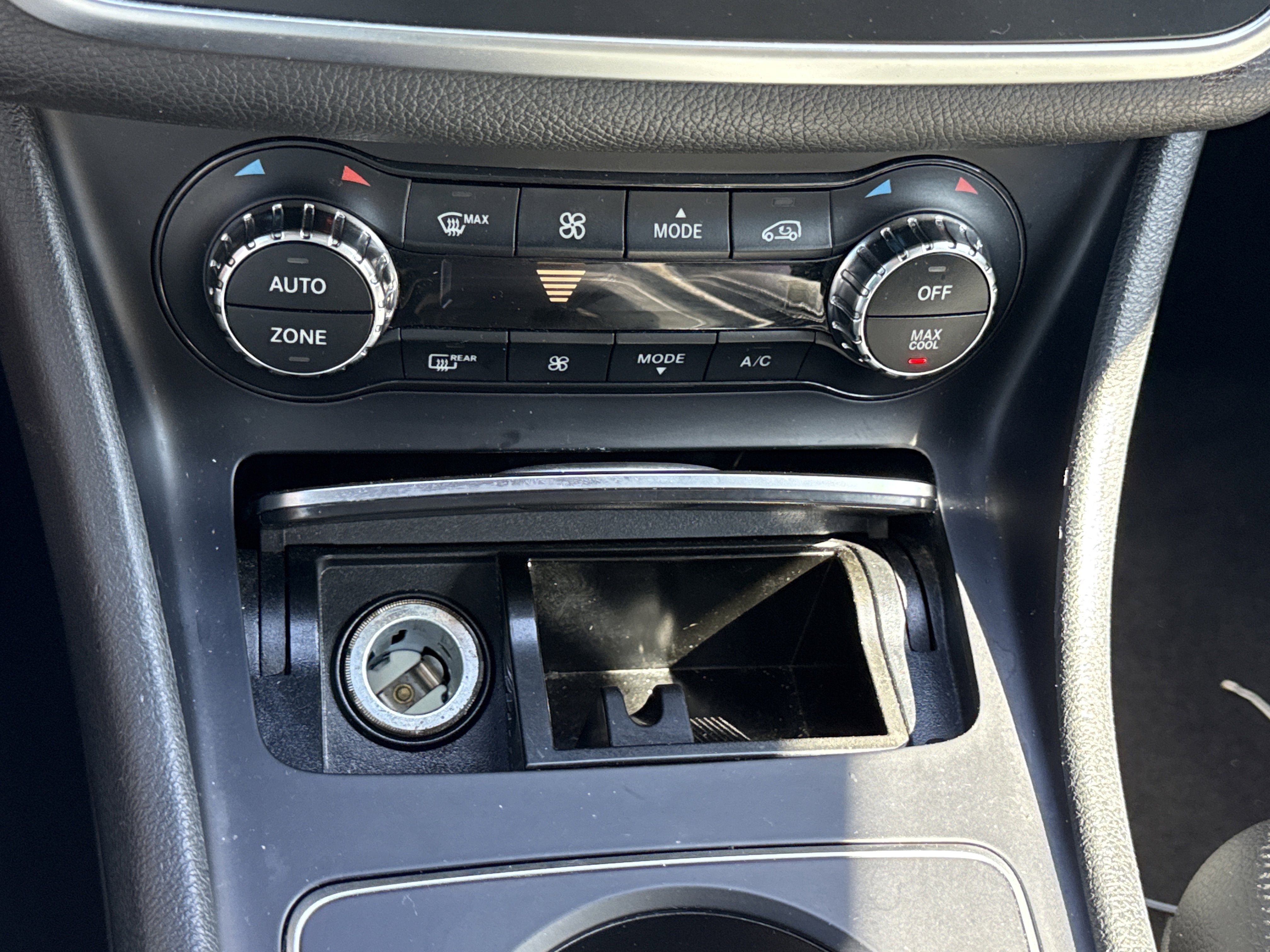 Used 2019 Mercedes-Benz GLA 250 4MATIC image 20