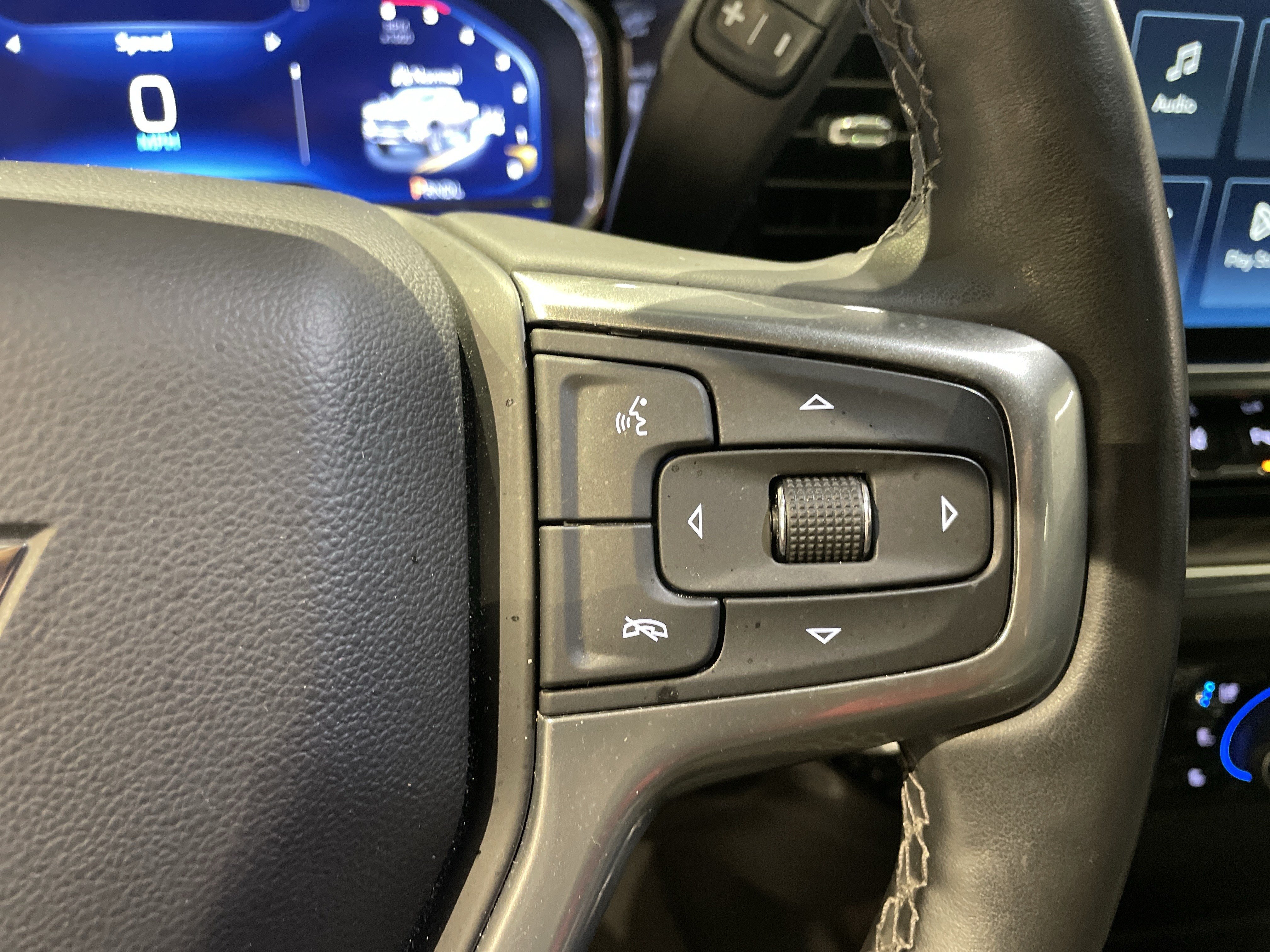 Used 2024 Chevrolet Silverado 2500 LTZ w/ LTZ Premium Package AWD/4WD image 22