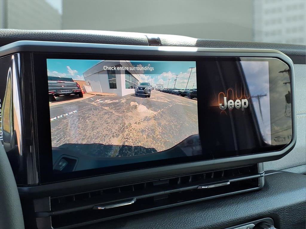 New 2026 Jeep Gladiator Sport AWD/4WD image 4