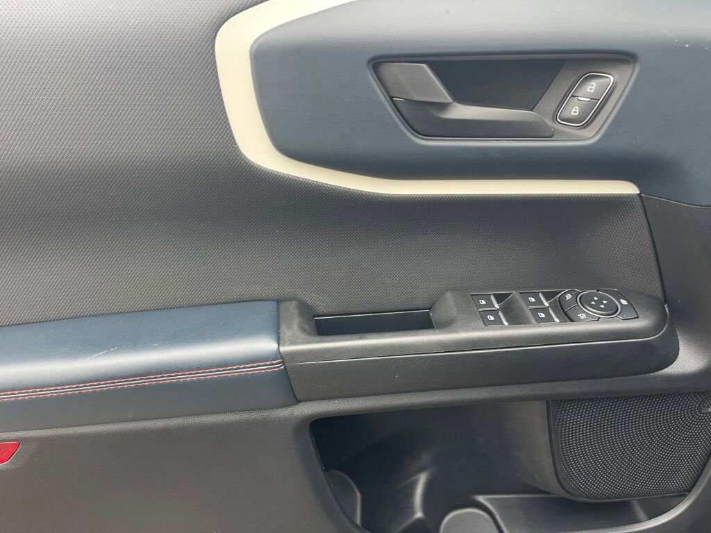 Used 2023 Ford Bronco Sport Heritage w/ Heritage Convenience Package image 10