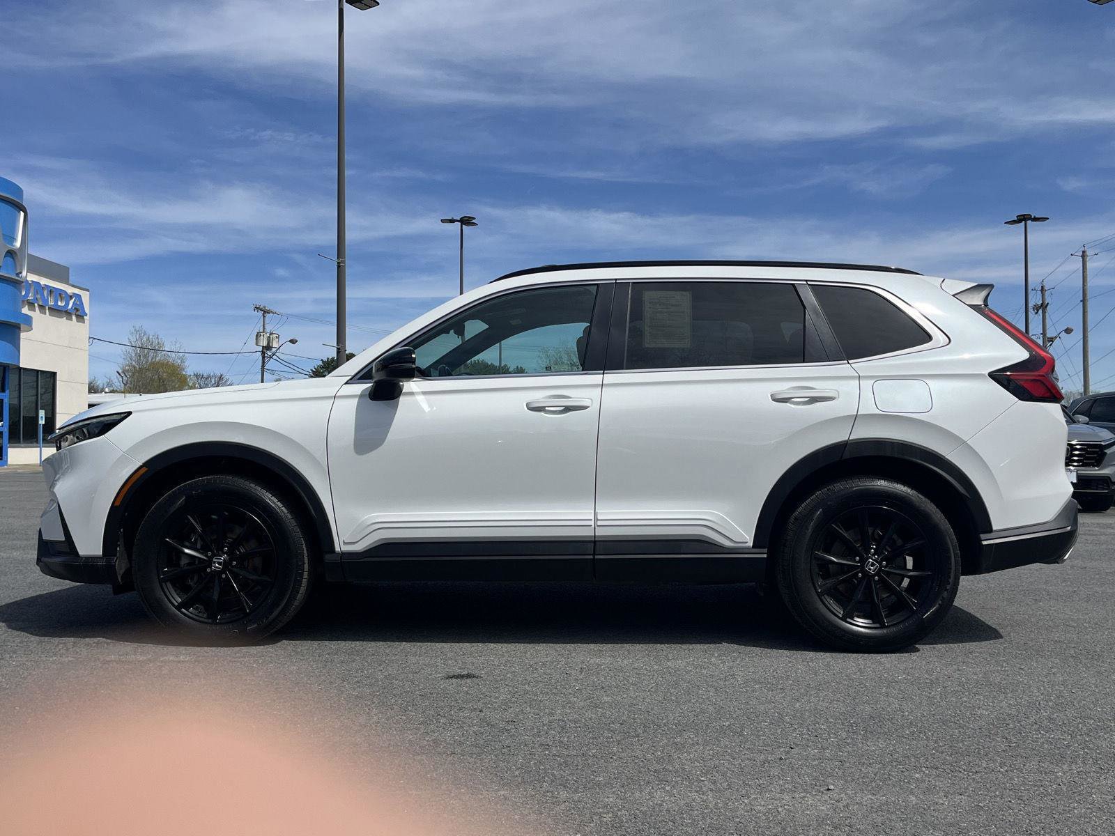 Certified 2023 Honda CR-V Sport image 9