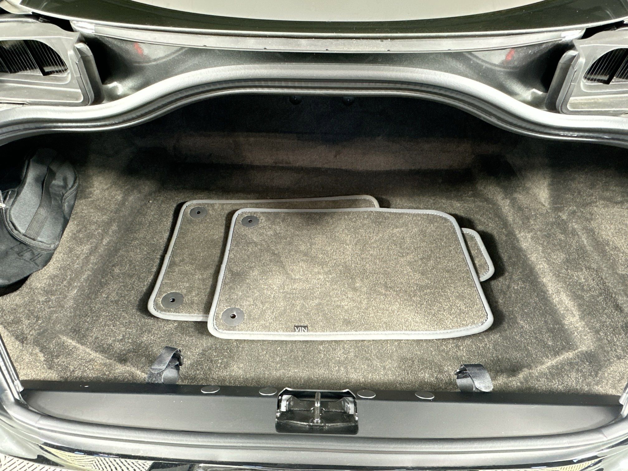 Used 2024 Aston Martin DB12 Coupe image 35