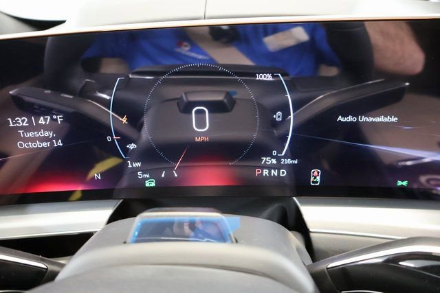 New 2026 Cadillac Lyriq V AWD/4WD image 13