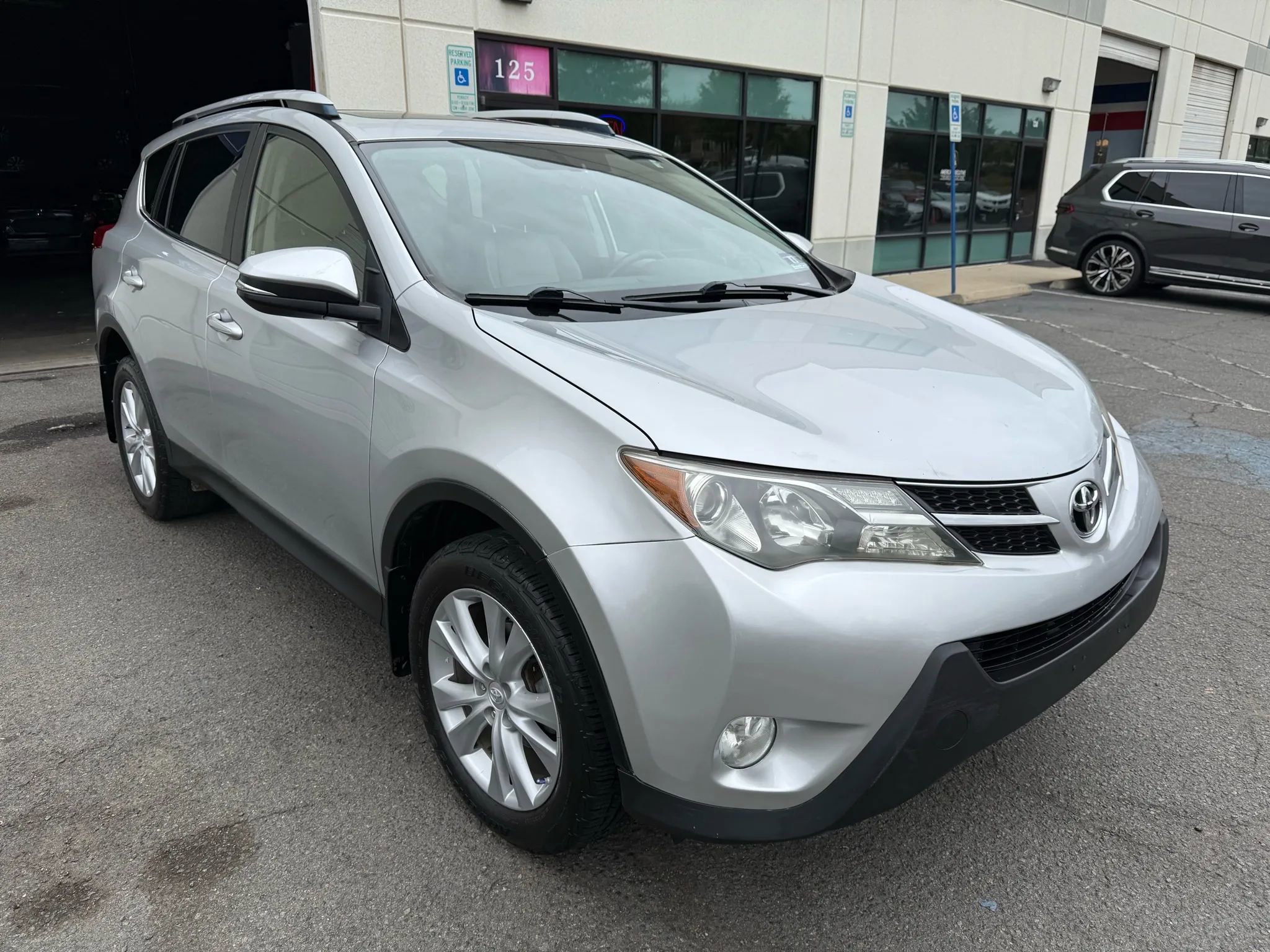 Used 2013 Toyota RAV4 Limited image 7