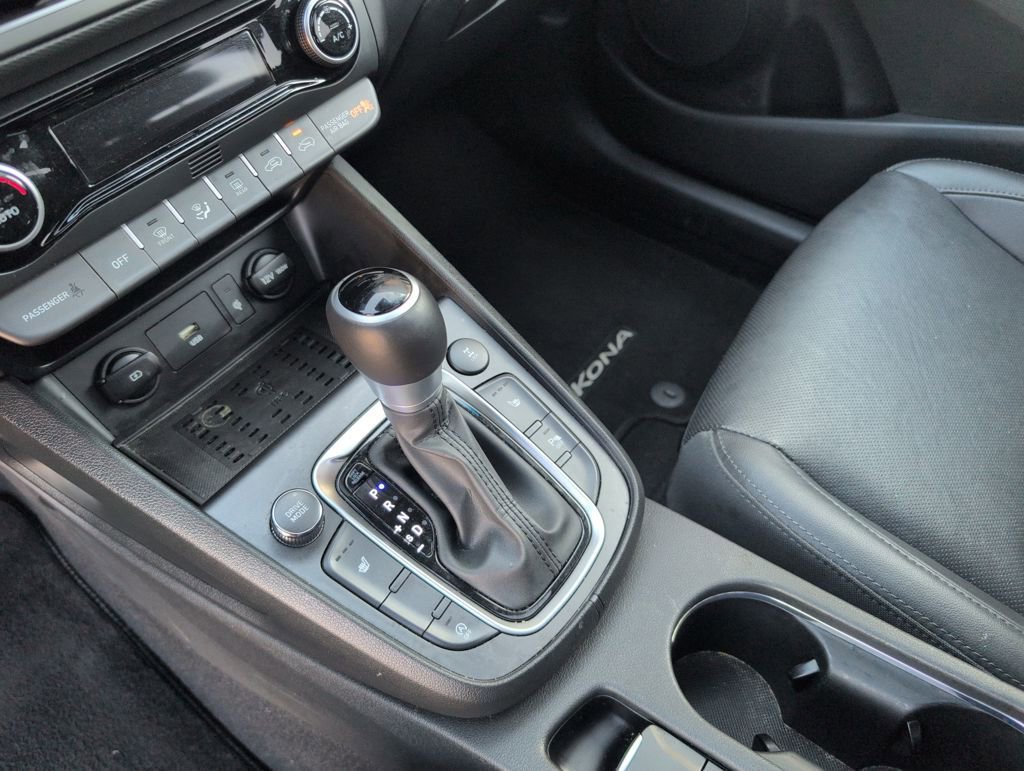 Certified 2023 Hyundai Kona Limited image 25