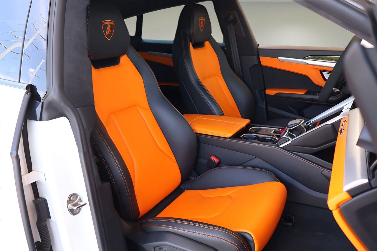 Used 2022 Lamborghini Urus AWD/4WD image 20