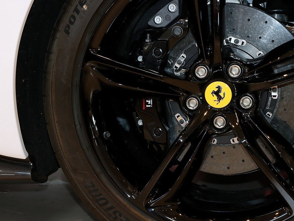 Certified 2025 Ferrari 296 GTS image 68