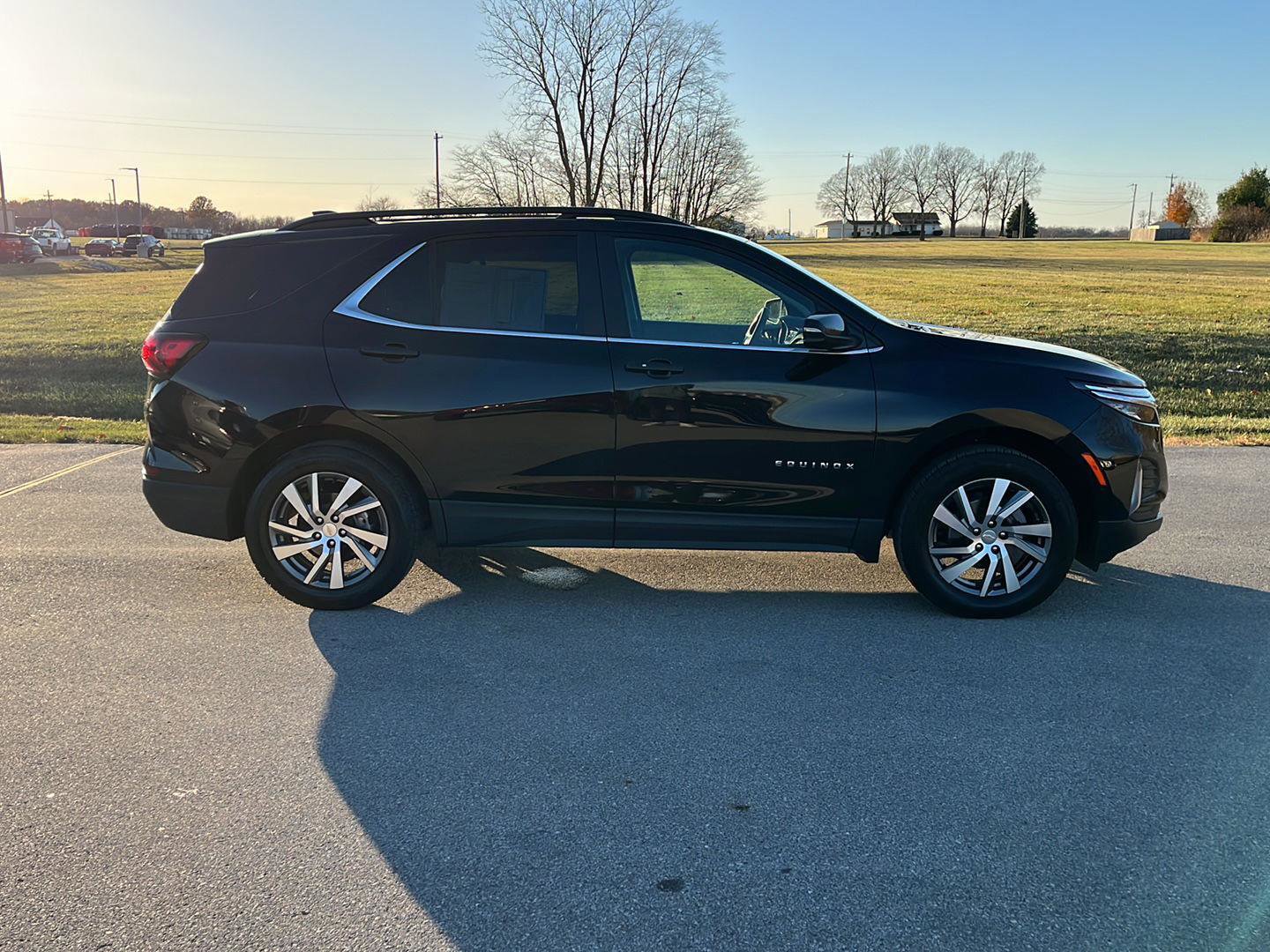 Used 2023 Chevrolet Equinox LT image 6