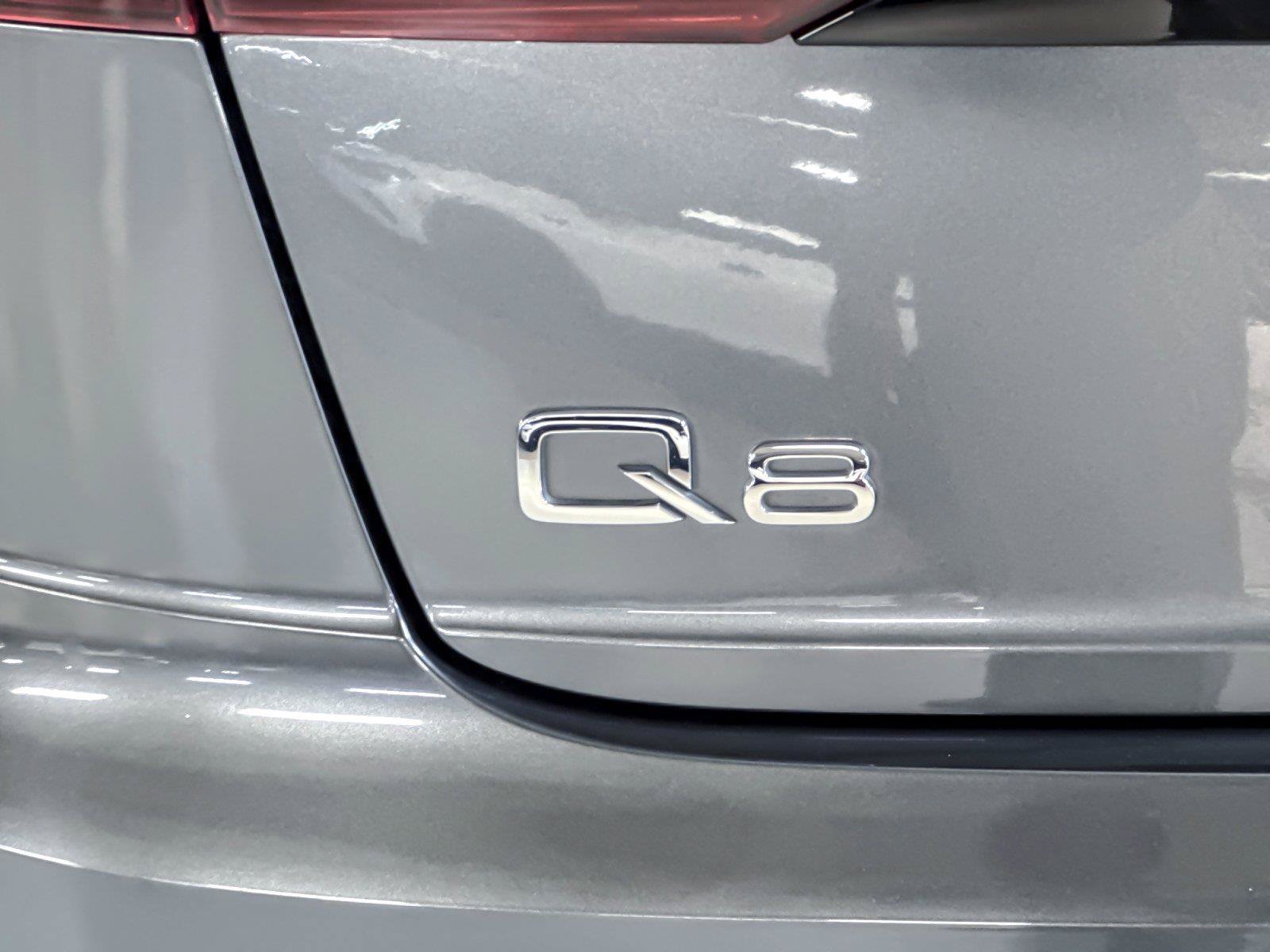 Used 2020 Audi Q8 Premium Plus w/ Premium Plus Package AWD/4WD image 26