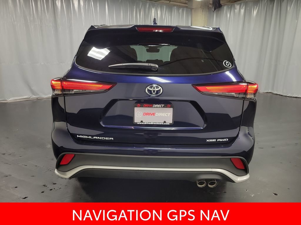 Used 2023 Toyota Highlander XSE AWD/4WD image 7