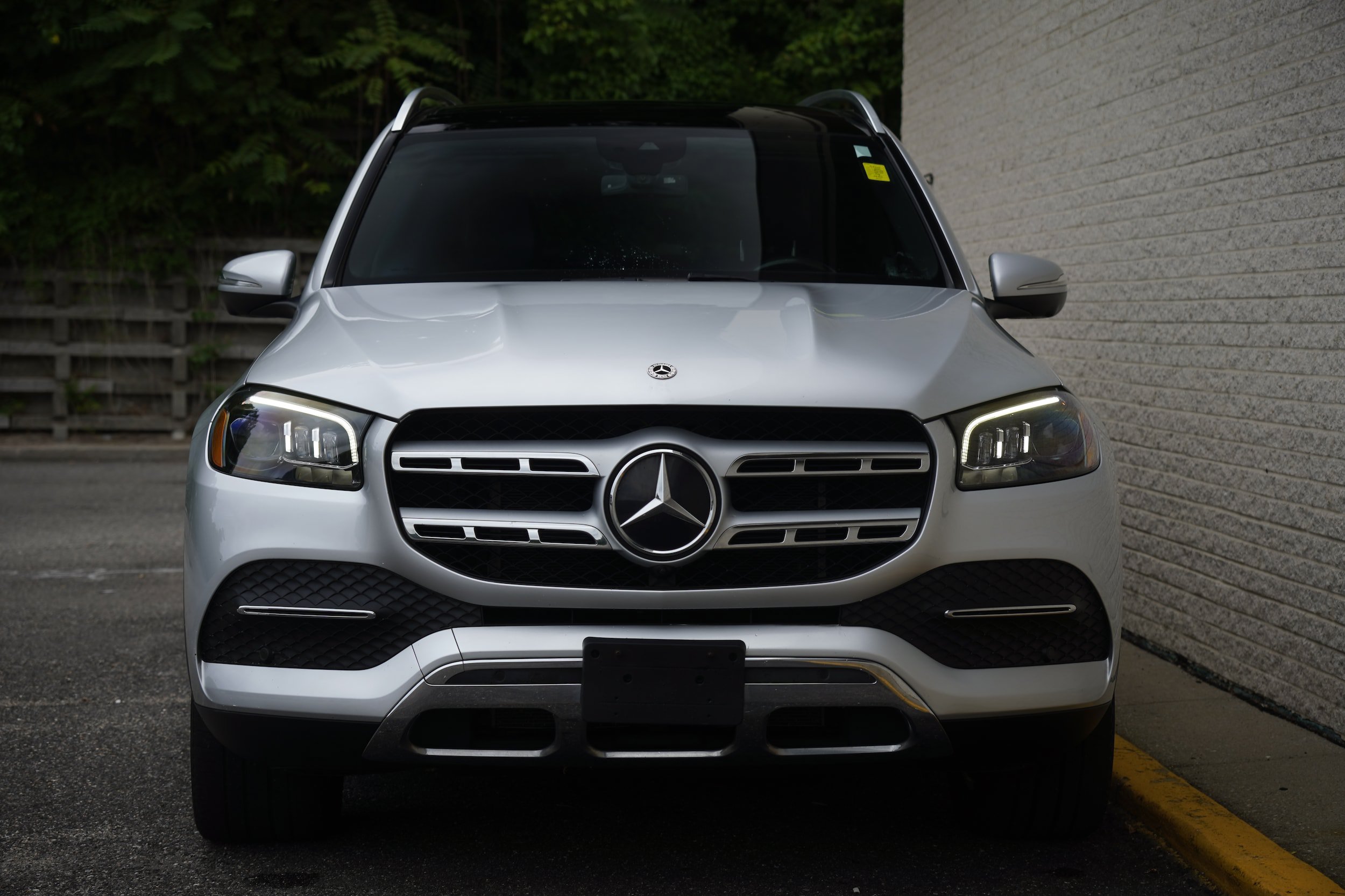 Used 2020 Mercedes-Benz GLS 450 4MATIC image 10