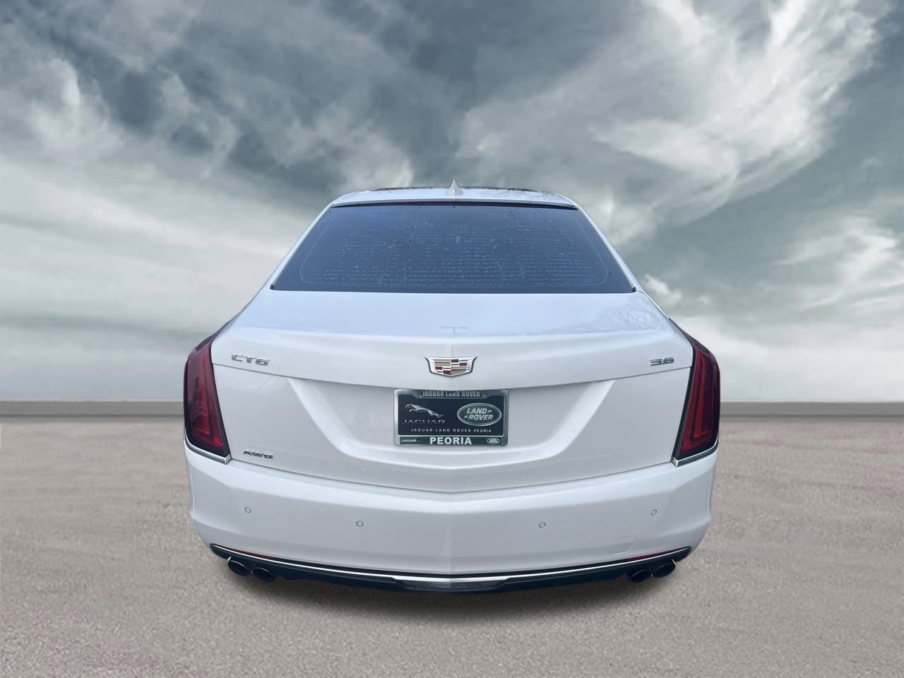 Used 2018 Cadillac CT6 AWD image 4