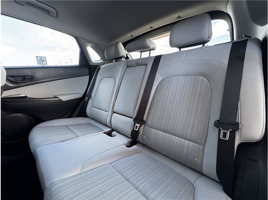 Used 2023 Hyundai Kona SEL w/ Cargo Package AWD/4WD image 15